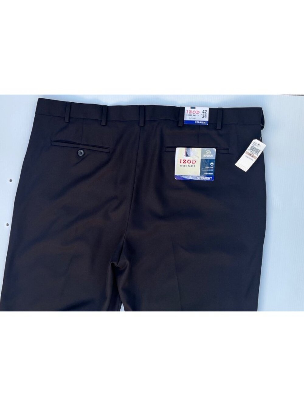 Izod Men’s Black Dress Pants 40Wx30L Straight Fit Flat Front Stretch Non-Iron - Picture 4 of 11